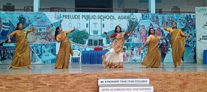 Agra News : Guru Nanak Dev Jayanti and Children's Day celebrations were organized in a grand manner in Prelude

 