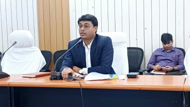 Bihar News Achieve the set target of making Ayushman cards by performing better: District Magistrate in charge