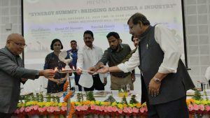 Bihar News-Environment will be created through cooperation and coordination between industry and engineering institute: Minister


