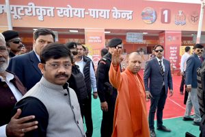 Prayagraj News: CM Yogi inaugurated a 25,000-bed public shelter for devotees in the Maha Kumbh area

 