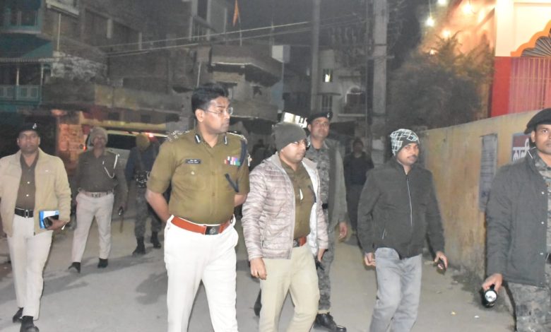 Bihar News DIG and SP jointly inspected night patrolling of several police stations