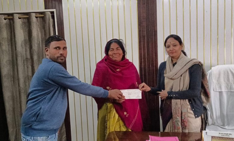 Bihar News Small grant scheme has great importance for BPL families: Garima