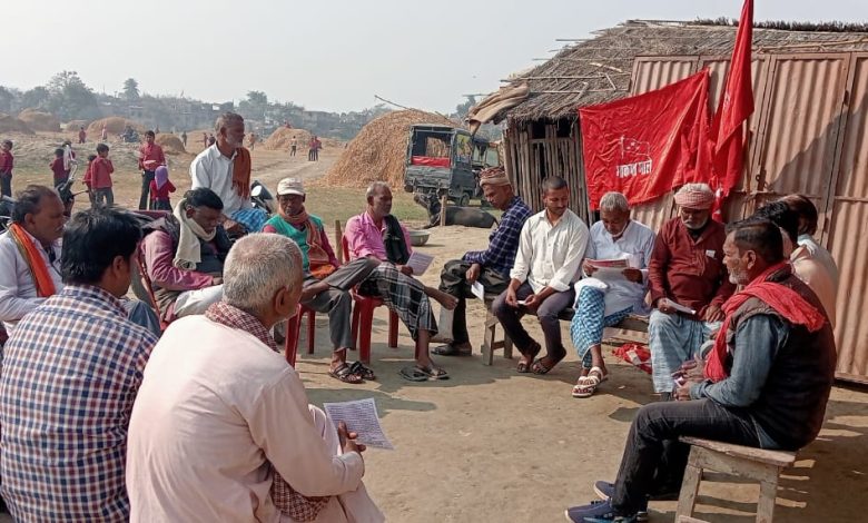 Bihar News Humble tribute and red salute to comrade Vinod Mishra on his remembrance day: CPI(ML)