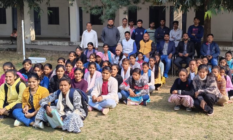 Agra News : Good Governance Day was celebrated with great enthusiasm in the college