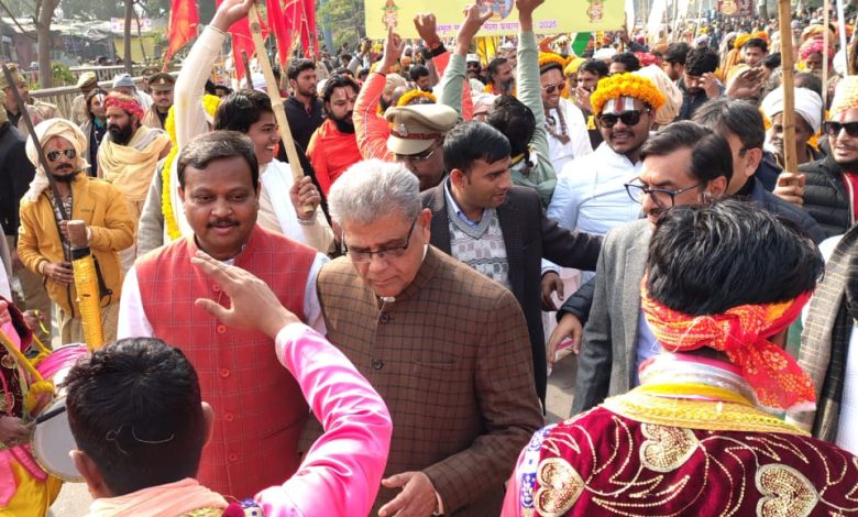 Mahakumbha Nagar Prayagraj News: Honorable Minister of State (Independent Charge) Shri Arun Saxena held a meeting with Forest Department and Pollution Department regarding Mahakumbh