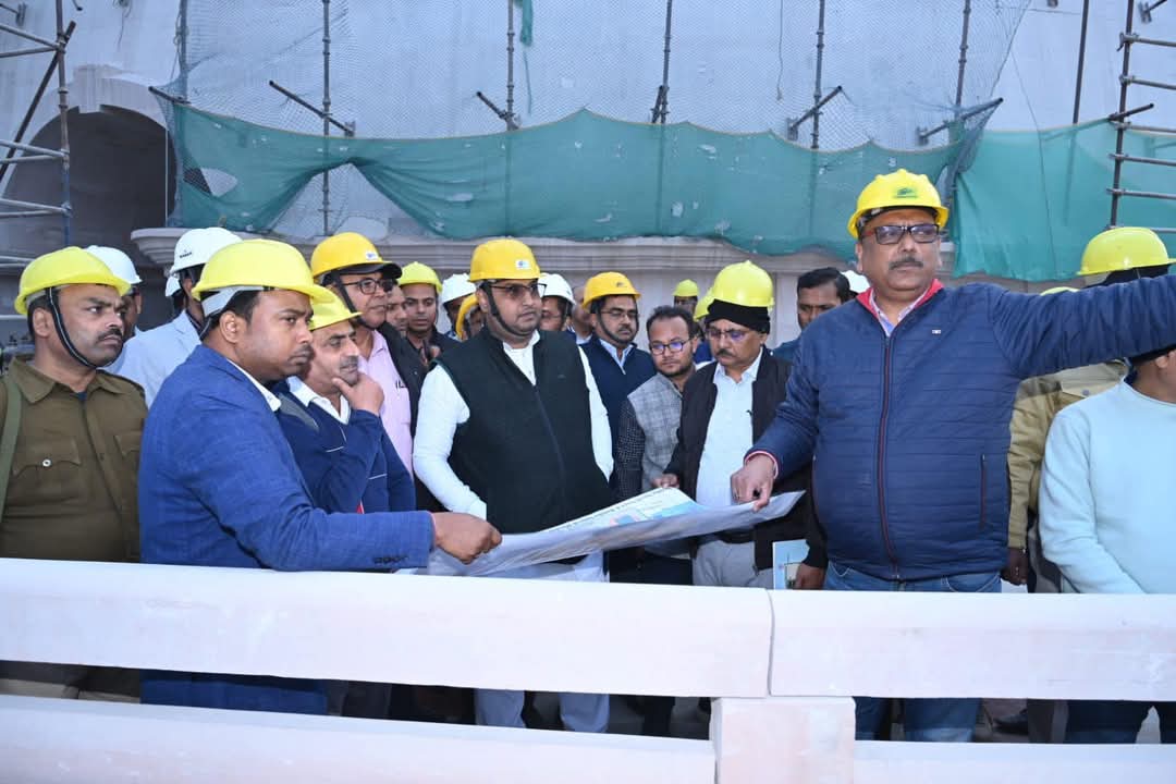 Bihar News-भवन निर्माण मंत्री ने वैशाली में निर्माणाधीन बुद्ध स्मृति स्तूप का किया निरीक्षण