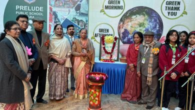 Agra News: Winners smile on their faces in the 4th Shell Win Badminton Tournament