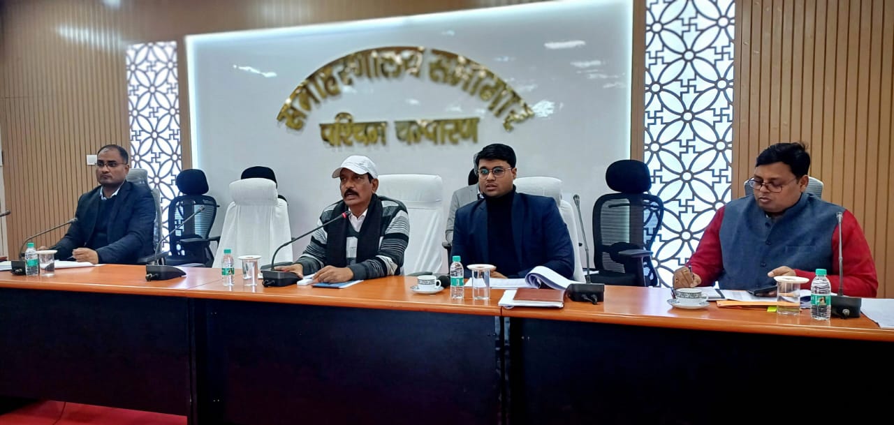 Bihar News Physical verification of schemes must be done before payment: District Magistrate