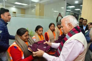 Mahakumbha Nagar Prayagraj News: These are not sanitation workers, they are cleanliness warriors: Manohar Lal Khattar