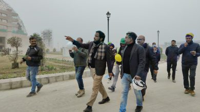 Bihar News-DM inspected the Buddha Smriti Stupa under construction in Vaishali