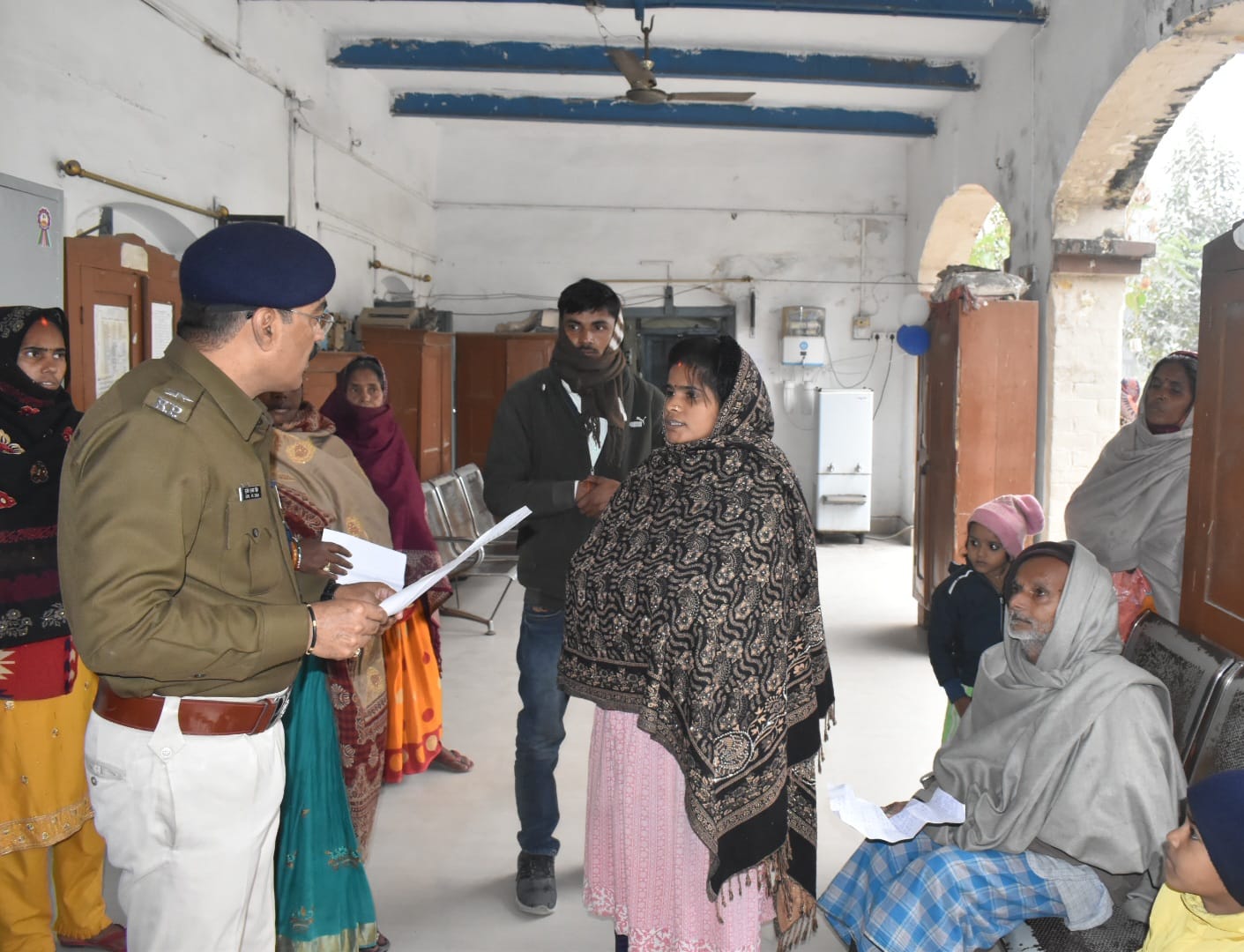 Bihar News In SP's public court, complaints related to scandals were heard and action was taken