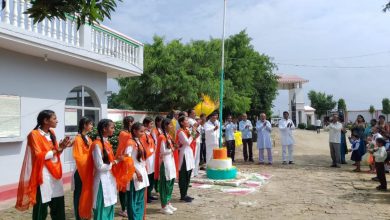 Ambedkar Nagar News 76th Republic Day was celebrated with great pomp at Shri Tej Pratap Memorial Girls Inter College, Digital Library Maharampur