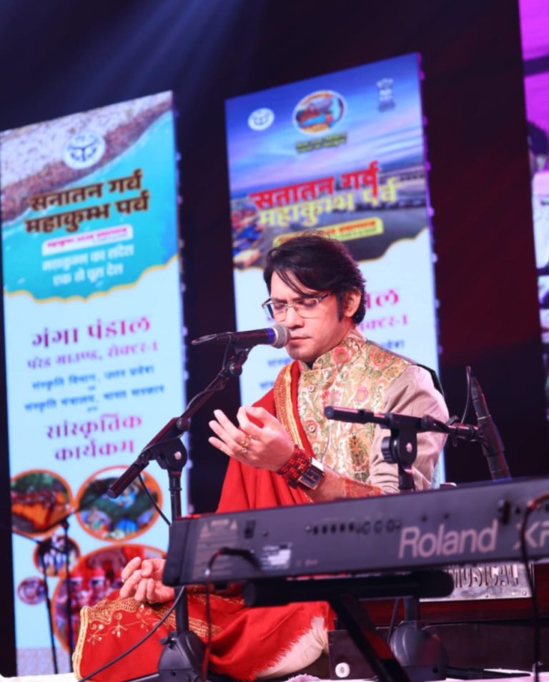 Mahakumbha Nagar Prayagraj News Unique presentation of classical and folk art in Ganga Pandal