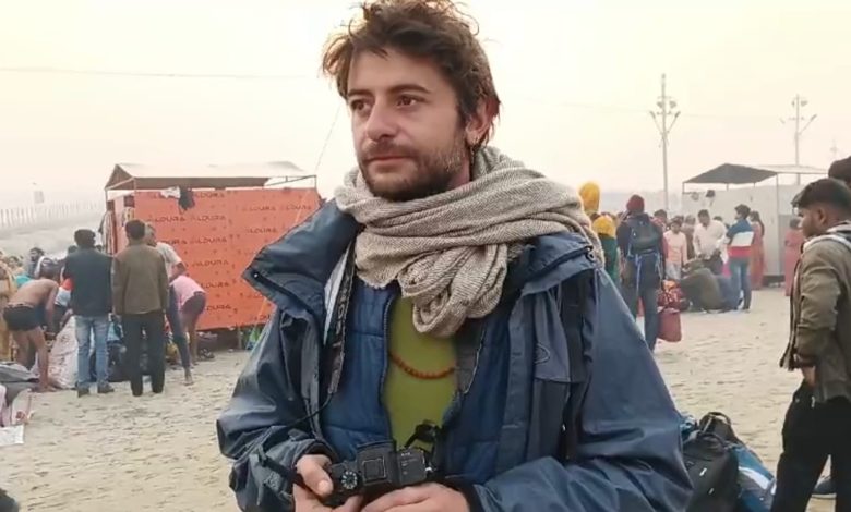 Mahakumbha Nagar Prayagraj News: 'Harry Potter' who came to Maha Kumbh said now go and find out why India is so great