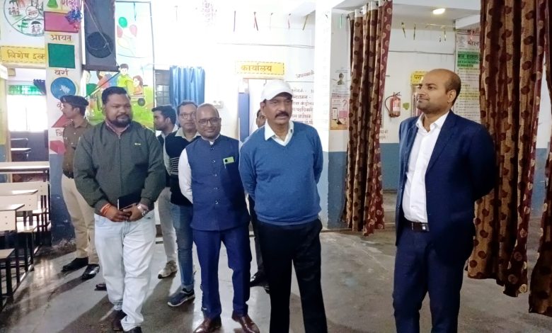 Bihar News Taking care of orphan and helpless children is like praising God: District Magistrate