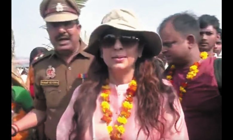 Mahakumbha Nagar Prayagraj News: Every moment spent in Mahakumbh was the most pleasant experience of my life: Juhi Chawla.  