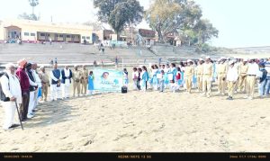 Ambedkar Nagar News: Nirankaris celebrated their Sadguru's birthday by running a cleanliness campaign