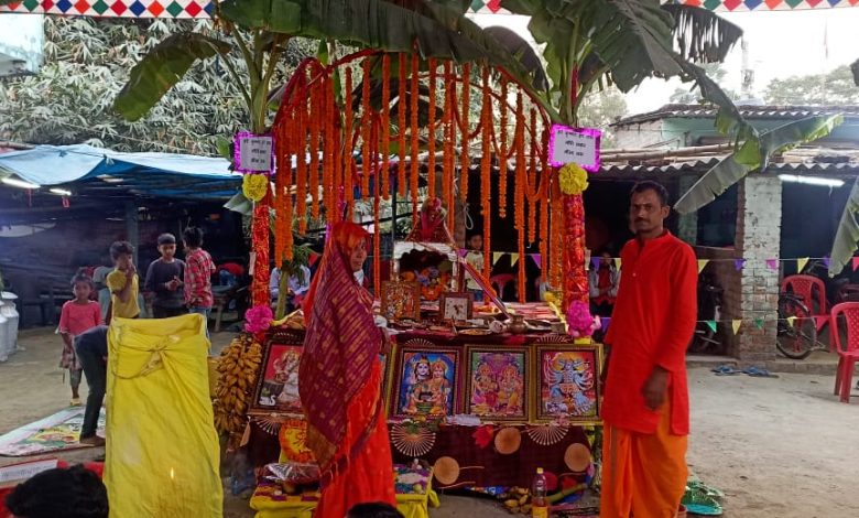 Bihar News-Rajapakar--On the occasion of Mahashivratri, a 24-hour Ashtayam Yagna started in Gauspur Bariyarpur Ward No. 6 today on Wednesday, which will end tomorrow at 2 pm