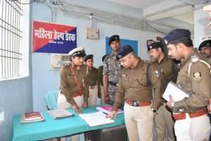 BiharNews Bettiah SP inspected Bairia police station, gave many necessary instructions