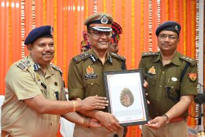 Prayagraj News: The Home Guards office honored its officers/employees nominated for the fair by presenting them with certificates