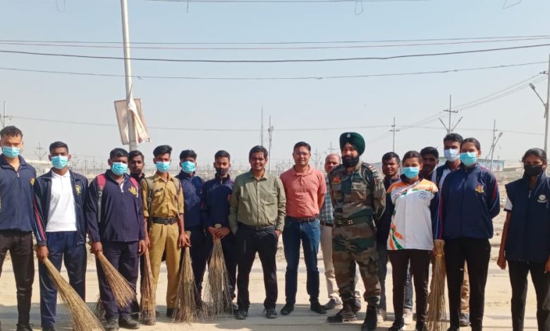 Mahakumbha Nagar Prayagraj News: NCC cadets conducted cleanliness drive in Sector-21 of Mahakumbh Mela area