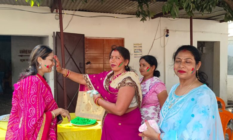 BiharNews Holi festival, victory of good over evil, symbol of love, harmony: Garima