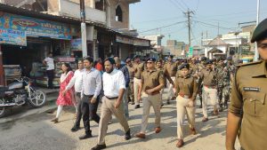 Bihar News- DM and SP conducted a flag march to maintain law and order on Holi