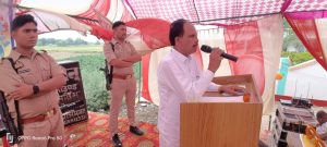 Ambedkar Nagar News-Annual function program was organized grandly at Dynamic Central Academy Babhanpura