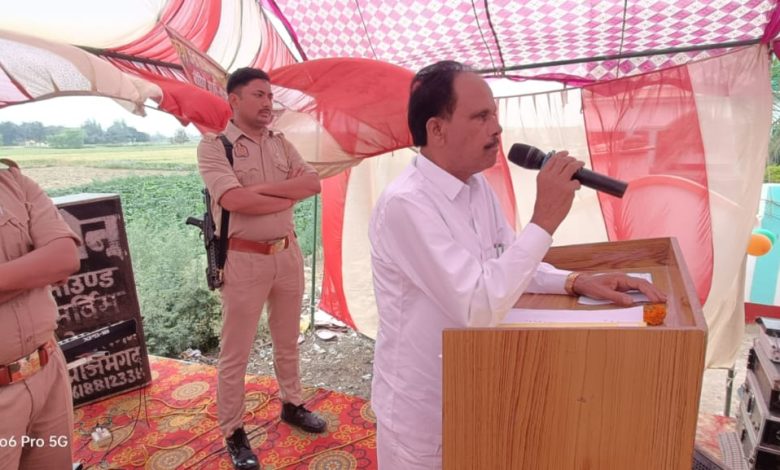 Ambedkar Nagar News-Annual function program was organized grandly at Dynamic Central Academy Babhanpura
