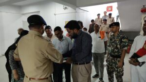 Bihar News: DM and SP inspected the EVM warehouse