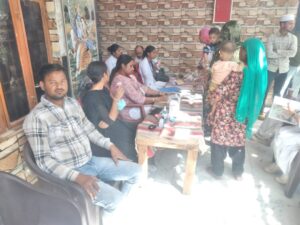 राष्ट्रीय स्वास्थ मिशन के अंतर्गत लगाया गया, कलवारी गाँव में निशुल्क स्वास्थ शिवर कैंम्प