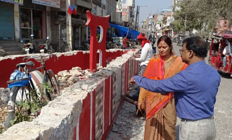 Bihar News Beautification of Gopal Singh Nepali Chowk, the pride of Bettiah and 'poet who changed history', begins with 14.95 lakhs: Garima