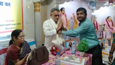 Bihar News A disciple group of Bengali community met CPI-ML MP and MLA and gave a memorandum  