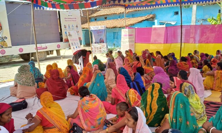 Bihar News- Today Mahila Samvad was organized at a total of 42 places in Vaishali district, in which more than 7 thousand women participated in the Mahila Samvad program organized at various places