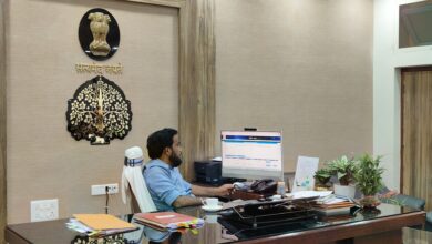 Bihar News-The district officer reviewed the progress of the three important programs running in the district - Mahila Samvad, Dr. Ambedkar Samagra Seva Abhiyan and Aapka Shahar, Aapki Baat program