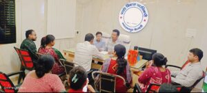 Bihar News- A review meeting was held under the chairmanship of the Block Development Officer in all the blocks of Vaishali district