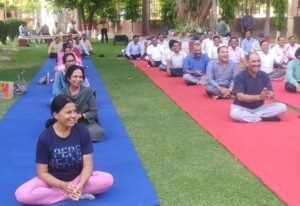 Prayagraj News: Free university moves towards record with daily yoga