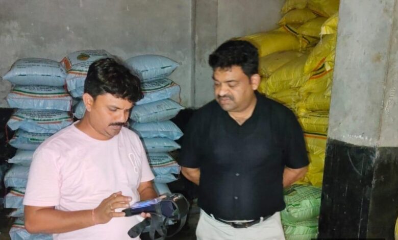 Prayagraj News: 03 licenses cancelled and 06 suspended due to irregularities in the sale of fertilizers