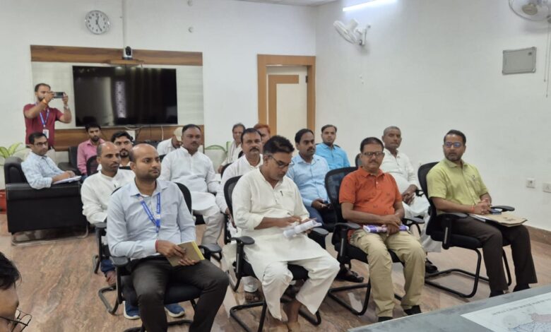 Bihar News Full attention has been given to the convenience of voters in the rationalization of polling stations: District Election Officer