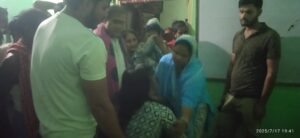 Bihar News-Rajapakar--- A 22 year old youth died due to lightning strike in Pokharera Chausaj village of Baikunthpur Panchayat.