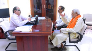 Lucknow News: Chief Electoral Officer heard 25 registered unrecognized political parties
