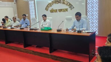 BiharNews The concept of Panchayat Government Building is in the form of a mini secretariat: District Officer