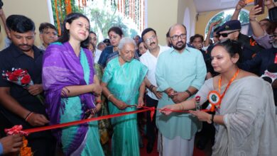 Agra News Governor Anandiben Patel inaugurated the historic Queen Empress Mary Library