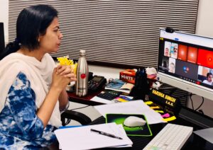 Bihar News- District Magistrate Vaishali Mrs. Varsha Singh held an important meeting through video conferencing in view of the continuous increase in the water level of Ganga and the continuous increase in the water level in Raghopur block and Diara area.