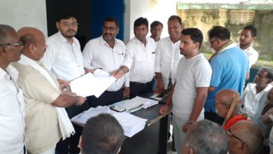 राजापाकर: राजस्व महाअभियान के तहत घर-घर जाकर परपत्र वितरण, पंचायतों में जागरूकता अभियान शुरू