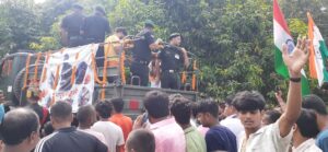 वैशाली न्यूज़: अमर शहीद कुंदन कुमार के अंतिम दर्शन को उमड़ा जनसैलाब