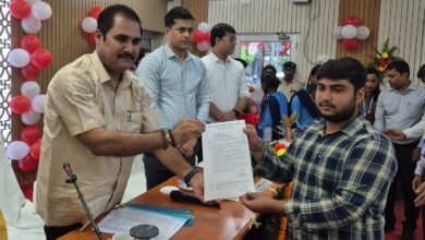 अनुकम्पा के आधार पर 47 अभ्यर्थियों को नियुक्ति पत्र: बेतिया में नौकरी का ऐतिहासिक अवसर