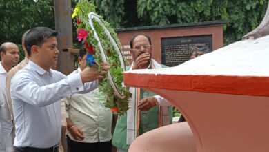 bihar-news-dm-dharmendra-kumar-election-priority-road-repair