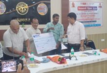 Prayagraj News: A program was organized on the occasion of Vishwakarma Day in the presence of Honorable MLA Phaphamau.