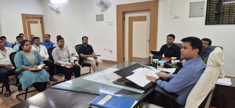 Bihar News: All departments should work seriously to conduct fair, peaceful and transparent elections: District Election Officer